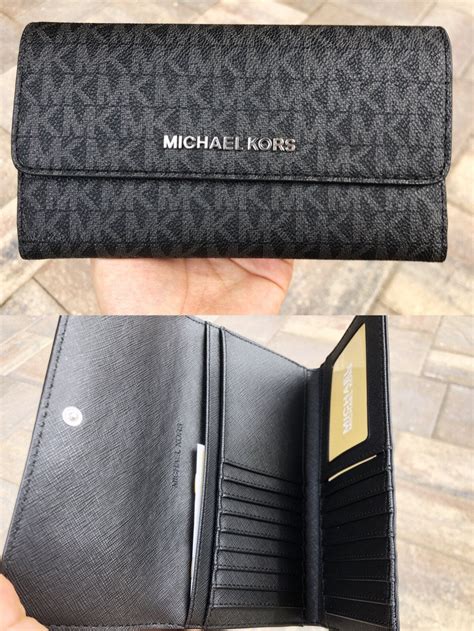 michael kors jet set logo print wallet|michael kors large trifold wallet.